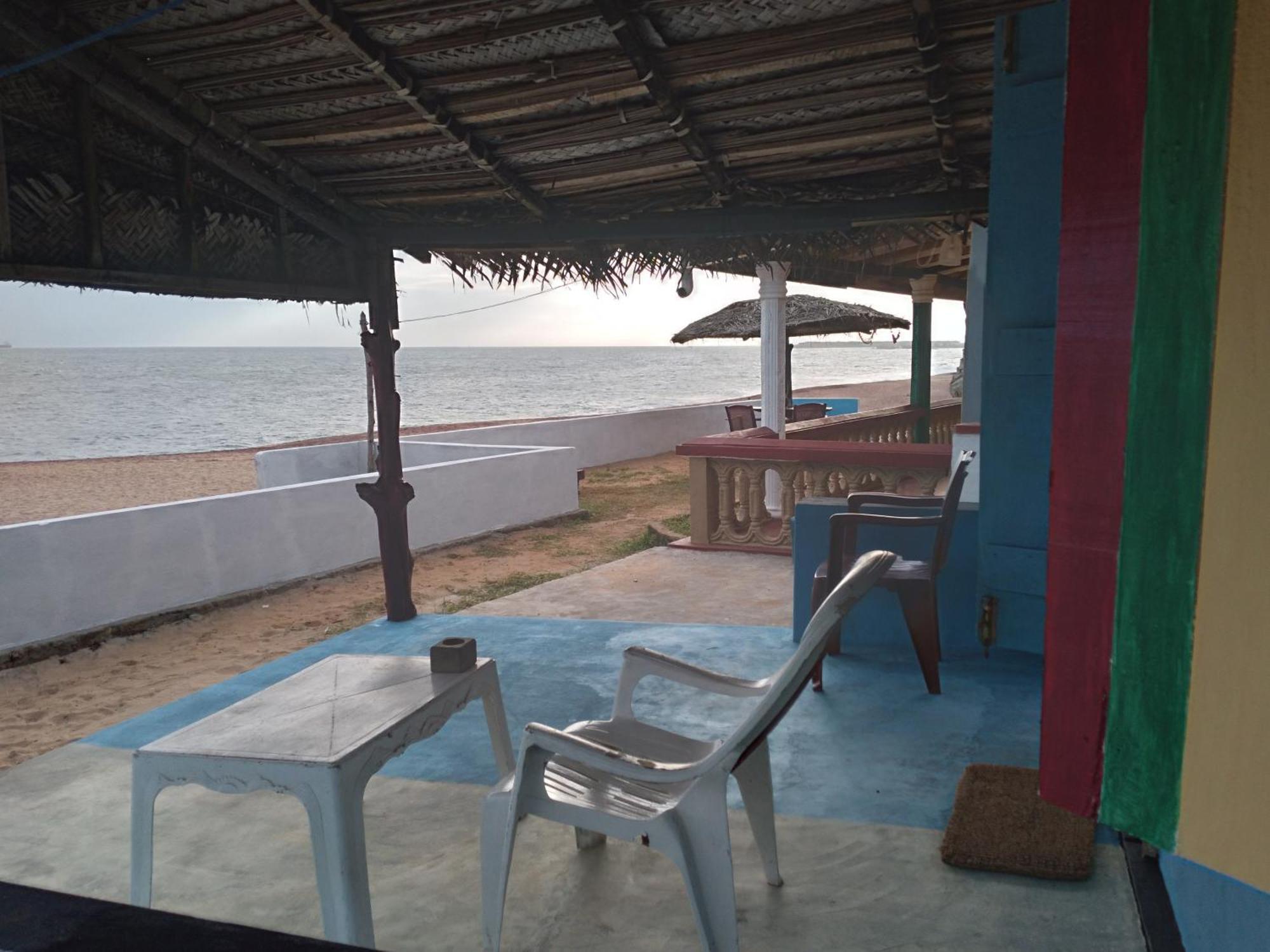 Happy Beach Cabana Хамбантота Екстер'єр фото